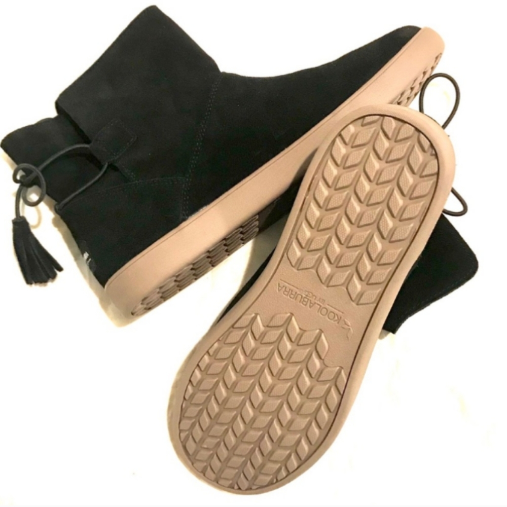 Koolaburra by UGG® | Black Skyller Suede Boot - Women